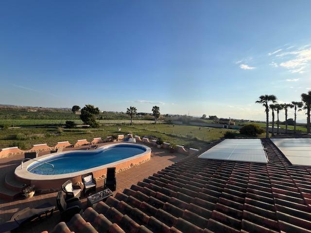 For sale - 3 Bedroom 2 Bathroom Finca in Dolores - Comunidad Valenciana  - Alicante