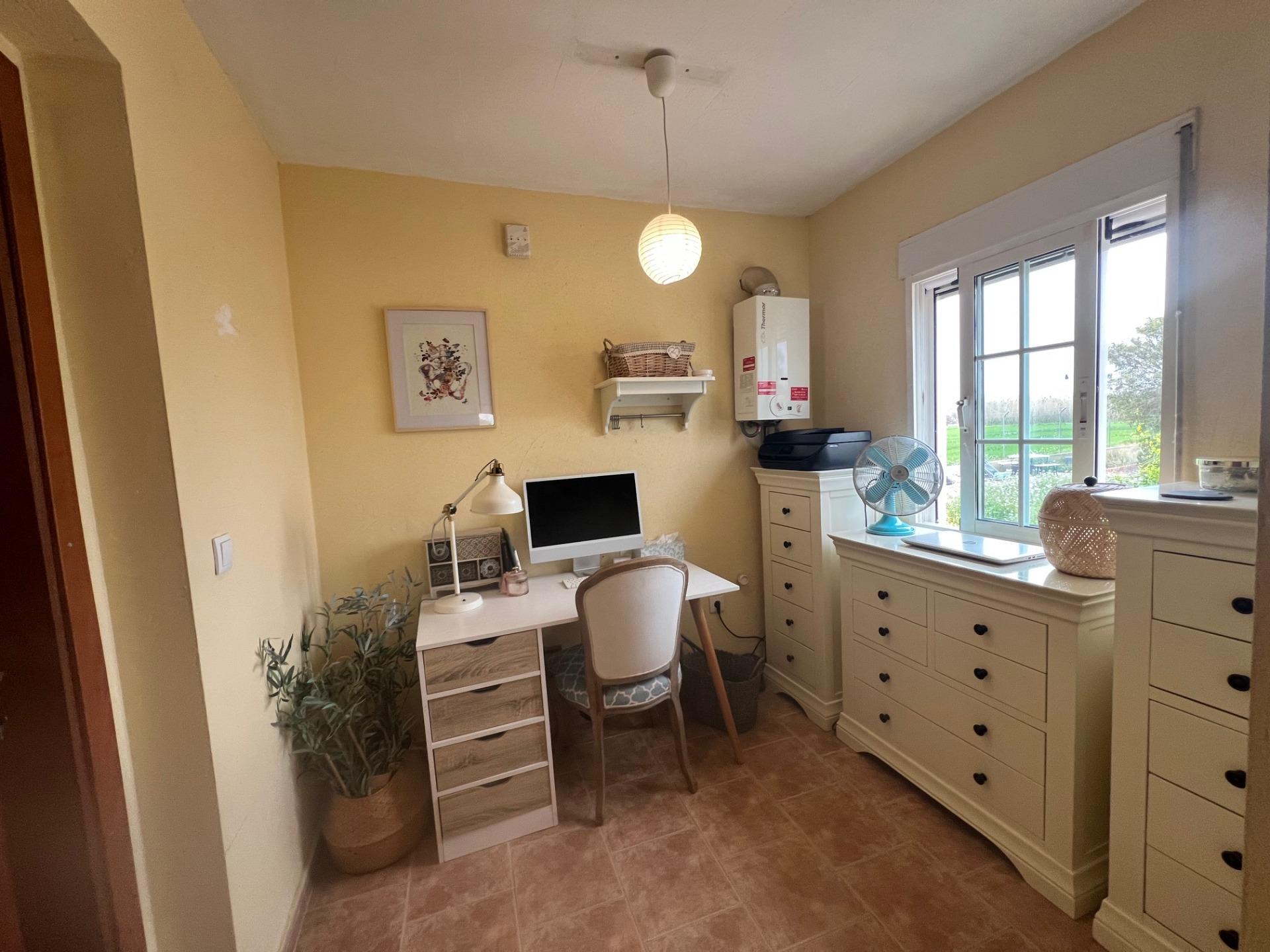 For sale - 3 Bedroom 2 Bathroom Finca in Dolores - Comunidad Valenciana  - Alicante