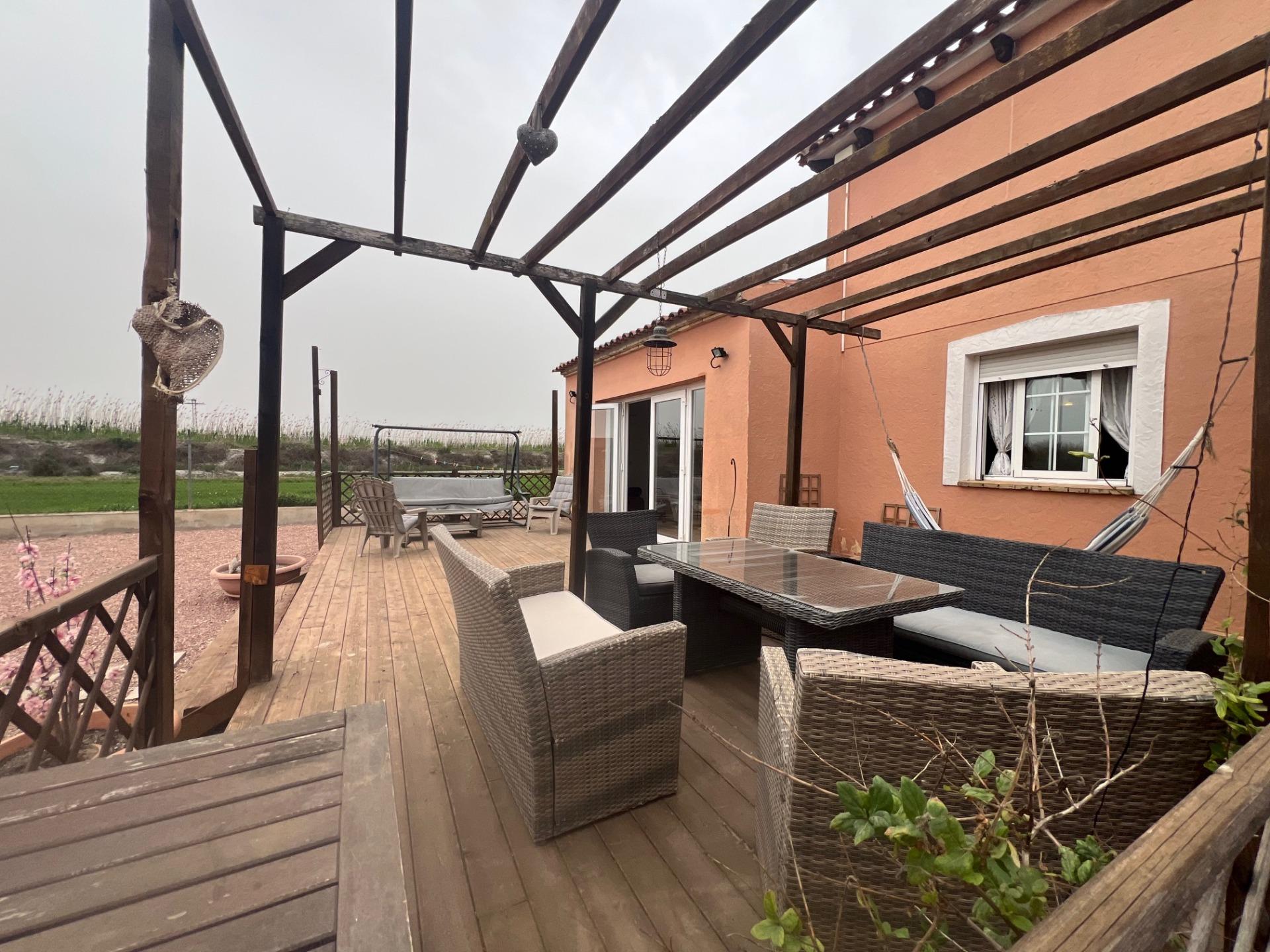 For sale - 3 Bedroom 2 Bathroom Finca in Dolores - Comunidad Valenciana  - Alicante