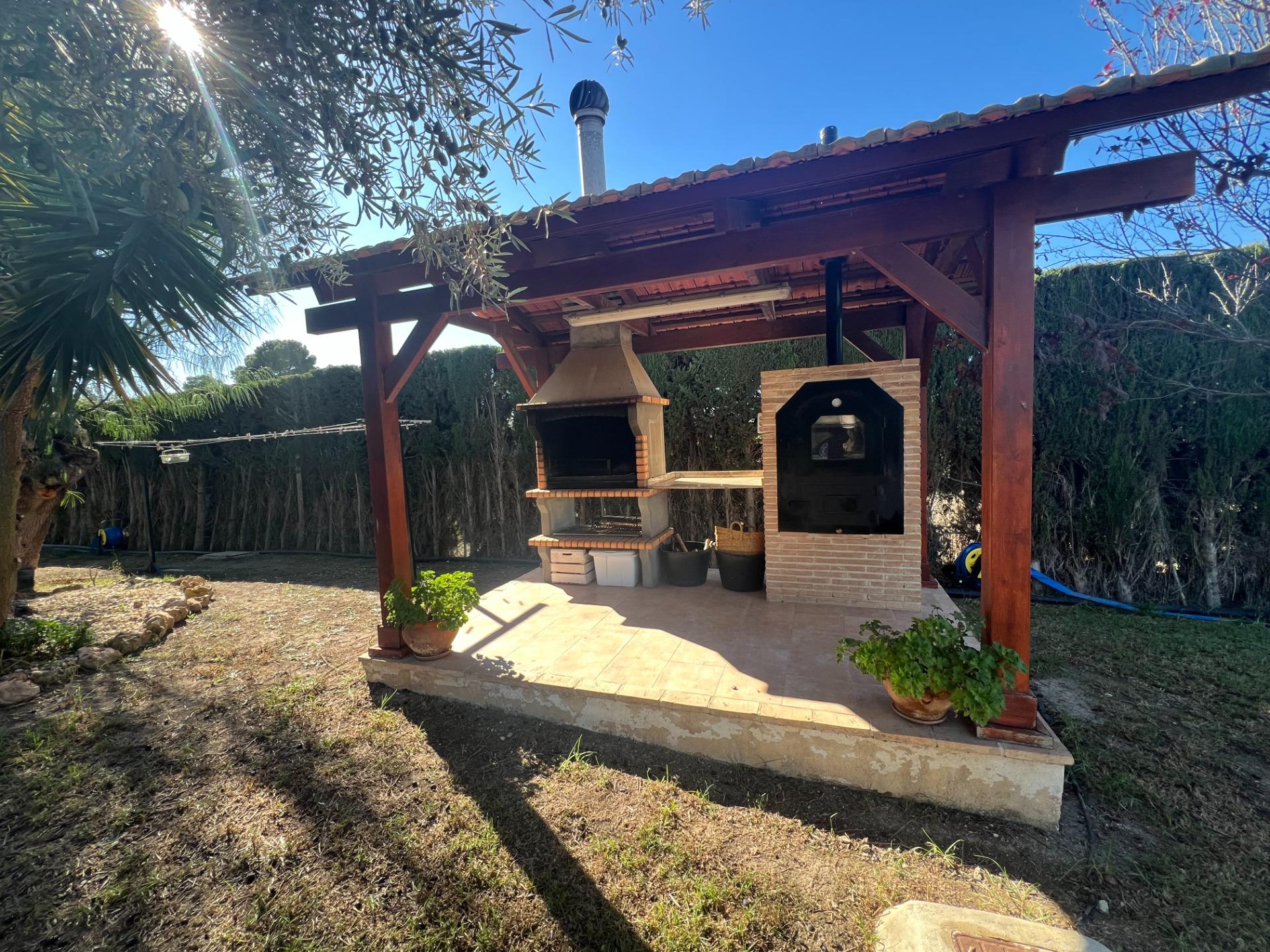 For sale - 4 Bedroom 3 Bathroom Finca in Dolores - Comunidad Valenciana  - Alicante