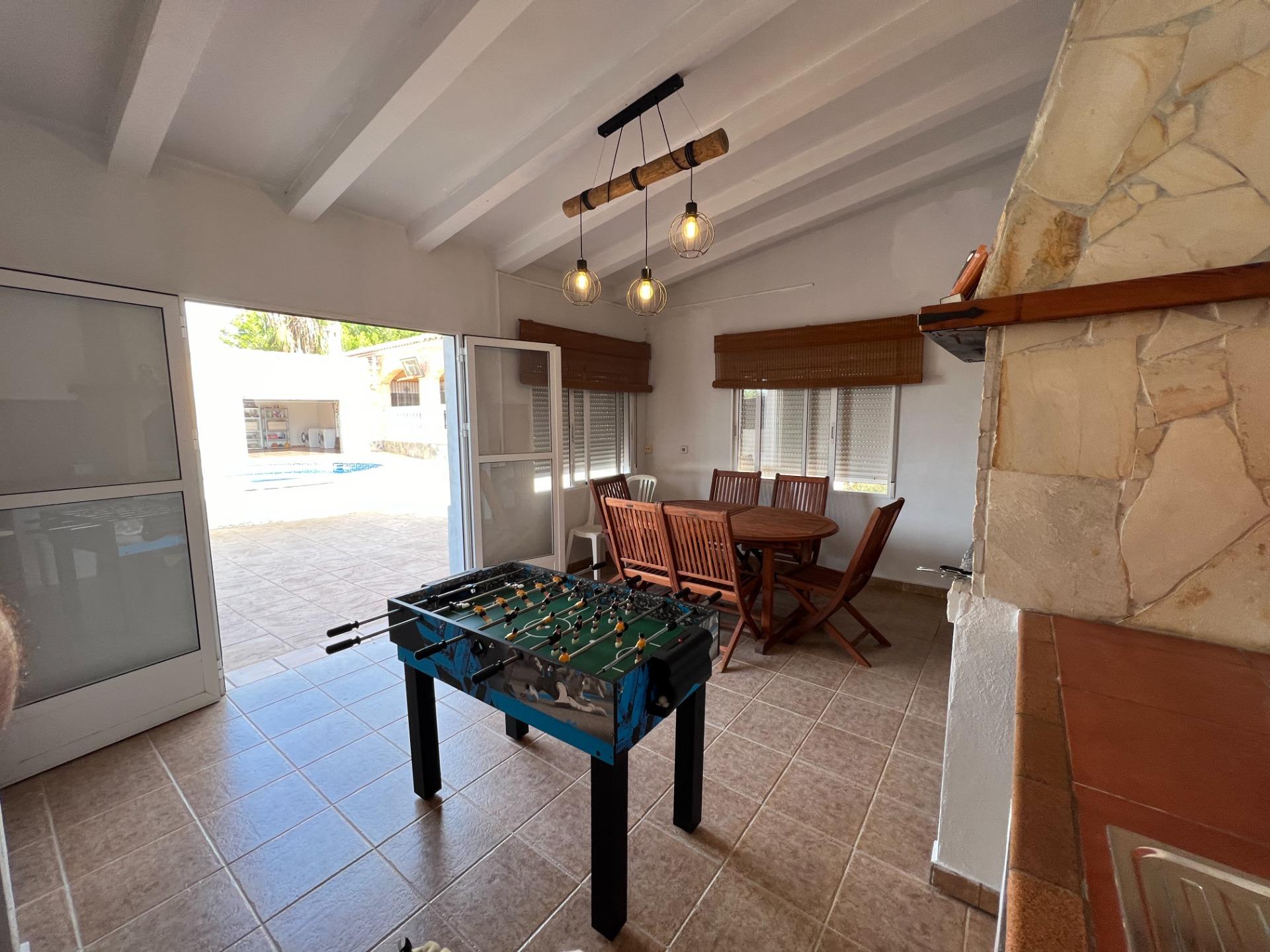 For sale - 3 Bedroom 2 Bathroom Villa in Dolores - Cmno. Escorredor  - Alicante