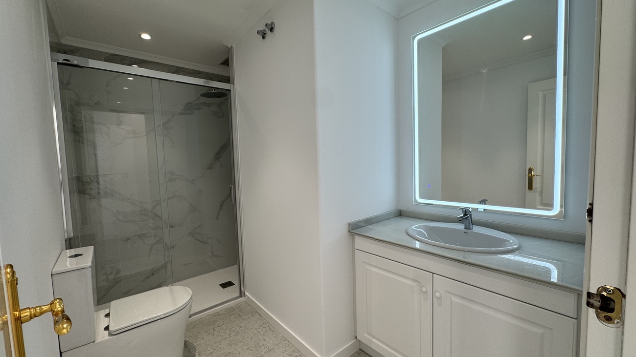 For sale - 2 Bedroom 2 Bathroom Apartment in Lomas De Campoamor - Costa Blanca  - Alicante