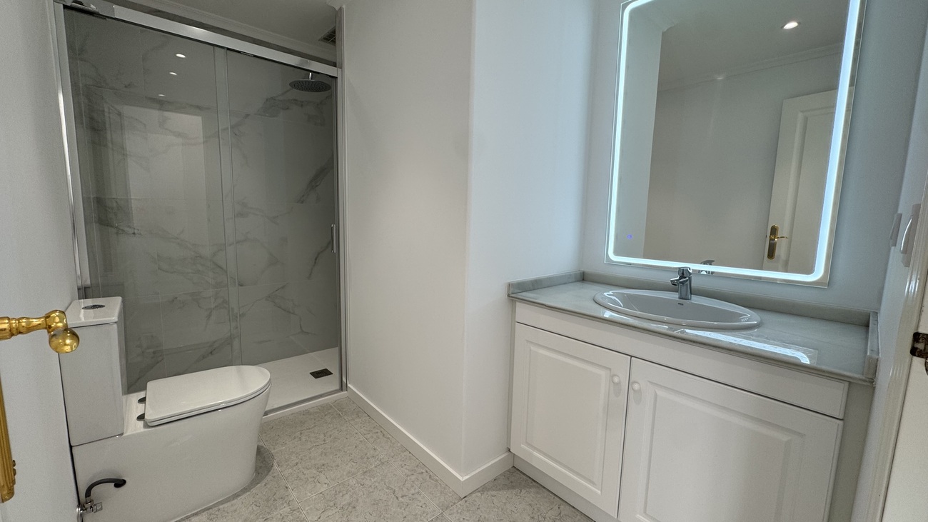 For sale - 2 Bedroom 2 Bathroom Apartment in Lomas De Campoamor - Costa Blanca  - Alicante