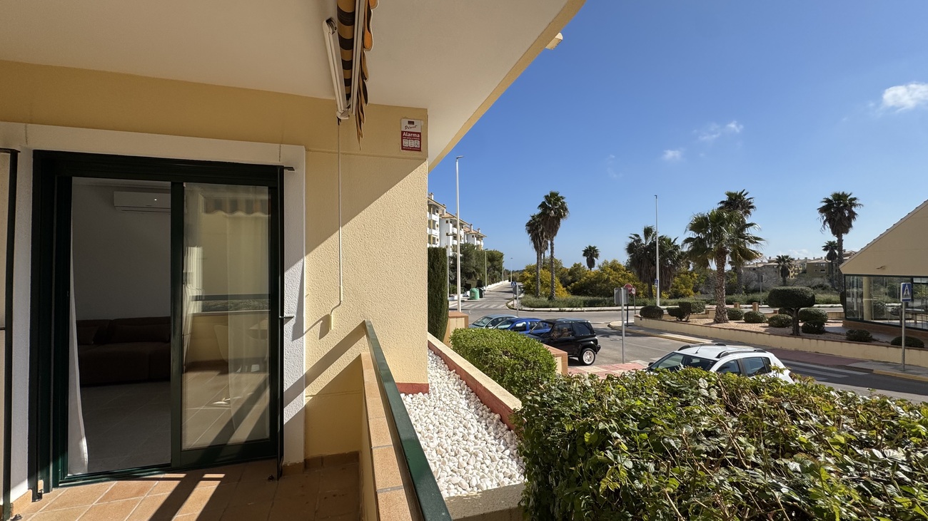 For sale - 2 Bedroom 2 Bathroom Apartment in Lomas De Campoamor - Costa Blanca  - Alicante
