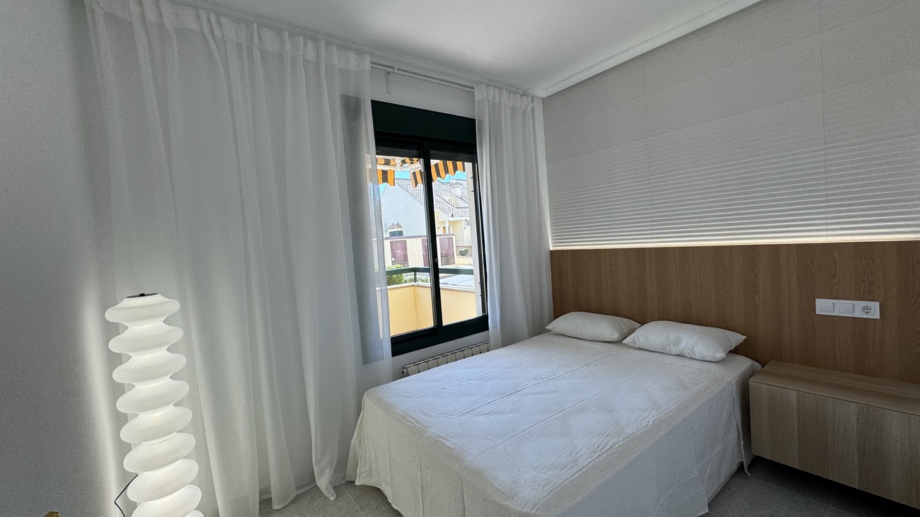 For sale - 2 Bedroom 2 Bathroom Apartment in Lomas De Campoamor - Costa Blanca  - Alicante