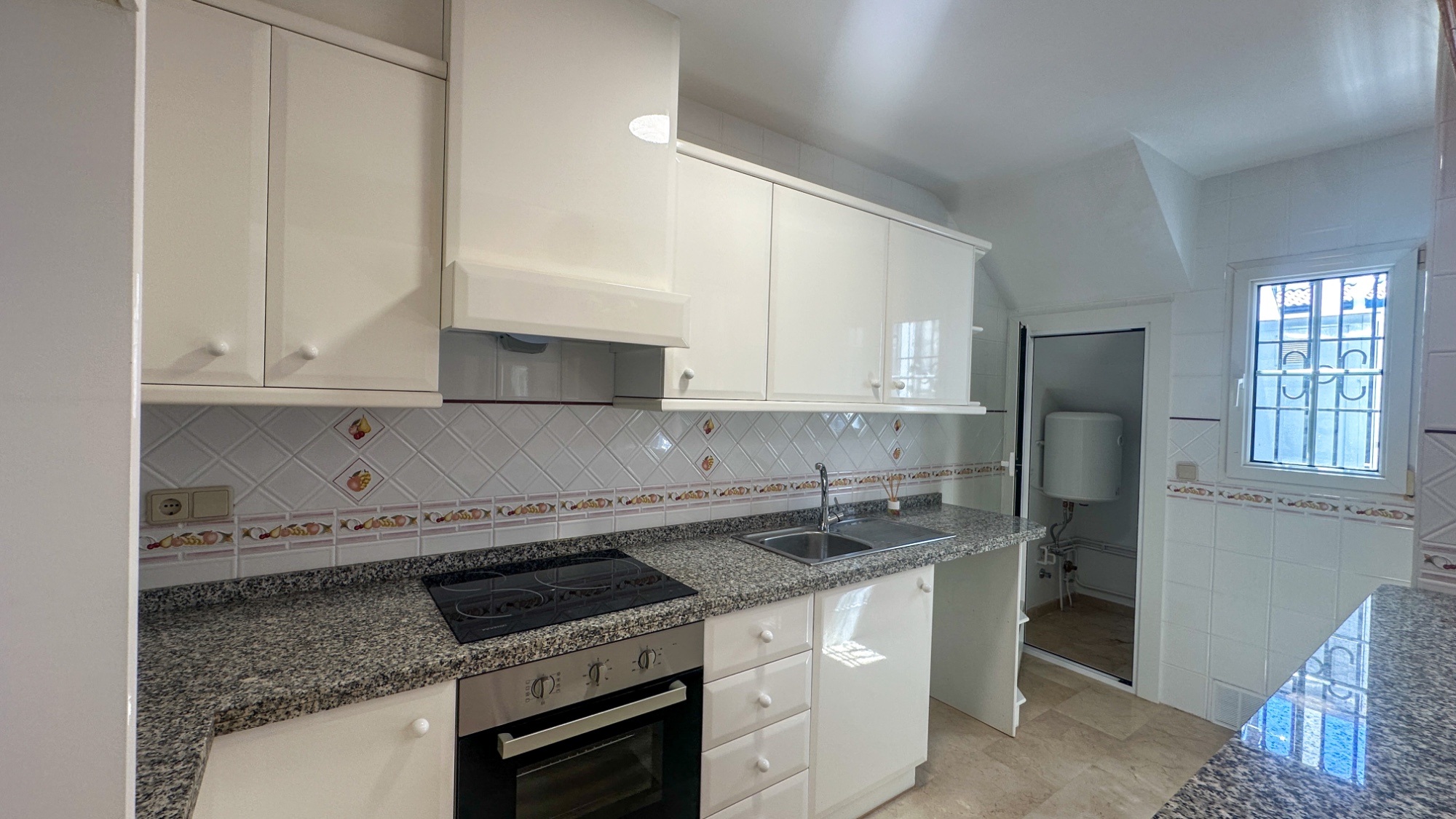 For sale - 2 Bedroom 1 Bathroom Town House in Orihuela Costa - Costa Blanca  - Alicante