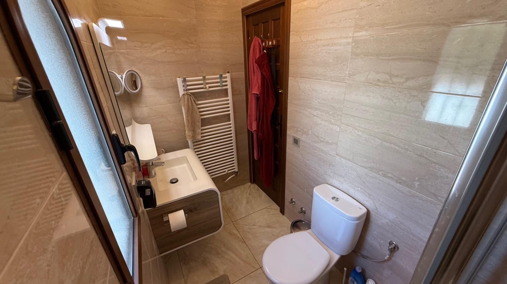 For sale - 4 Bedroom 2 Bathroom Villa in Orihuela - Inland  - Alicante