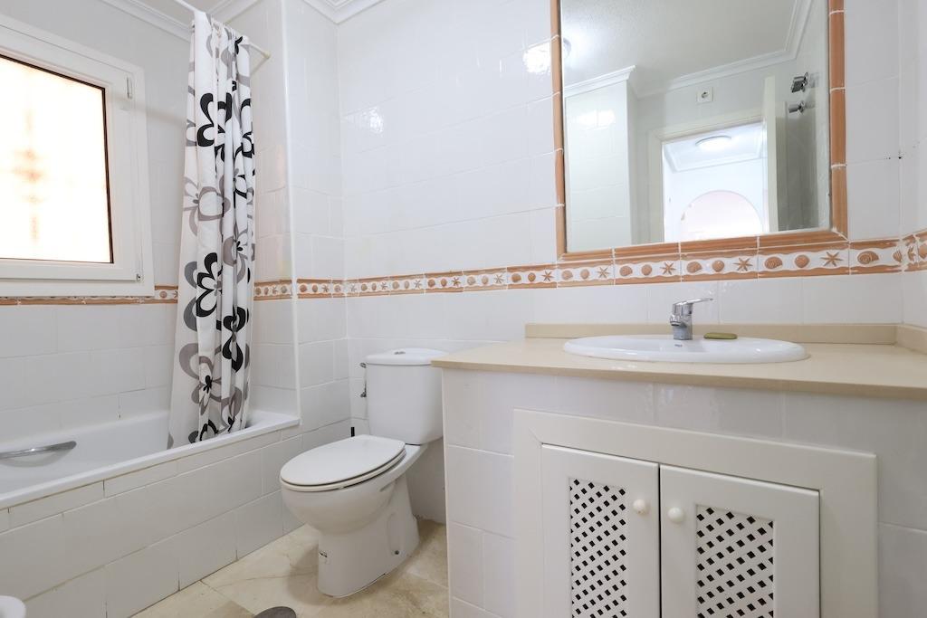 For sale - 2 Bedroom 2 Bathroom Apartment in Orihuela Costa - Playa Flamenca Norte  - Alicante