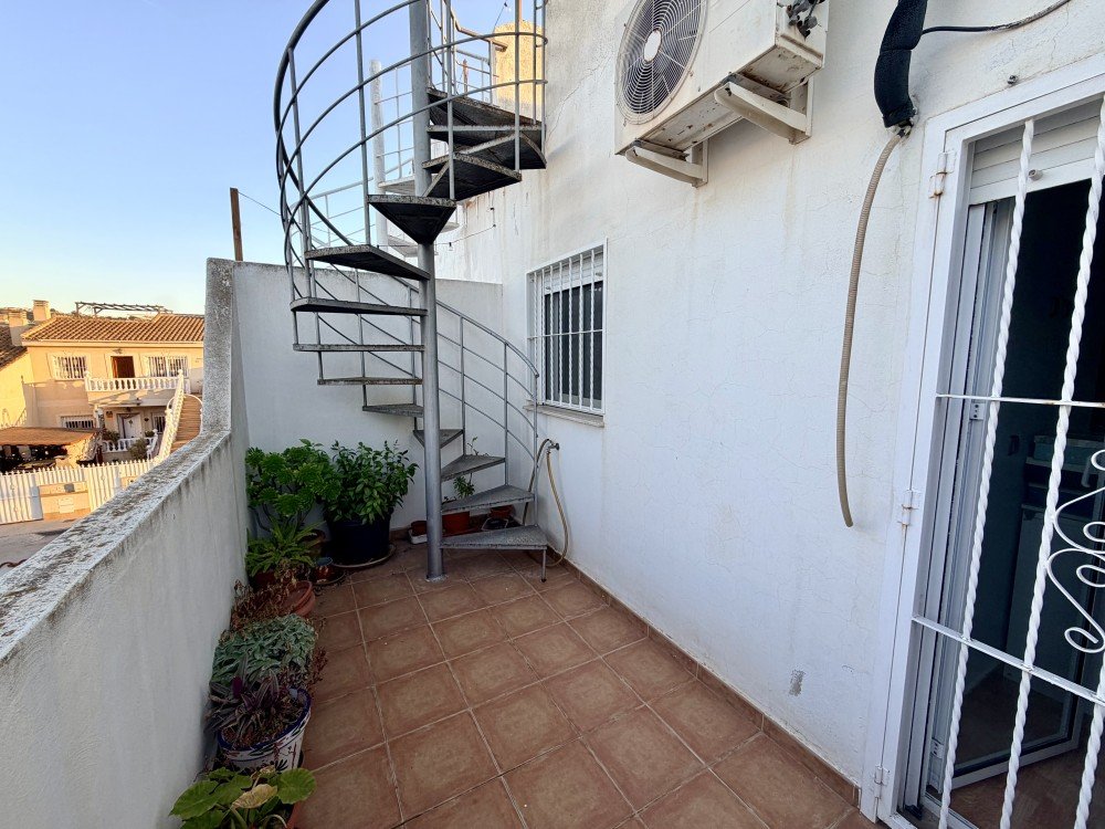 For sale - 3 Bedroom 3 Bathroom Town House in Formentera del Segura - Costa Blanca  - Alicante