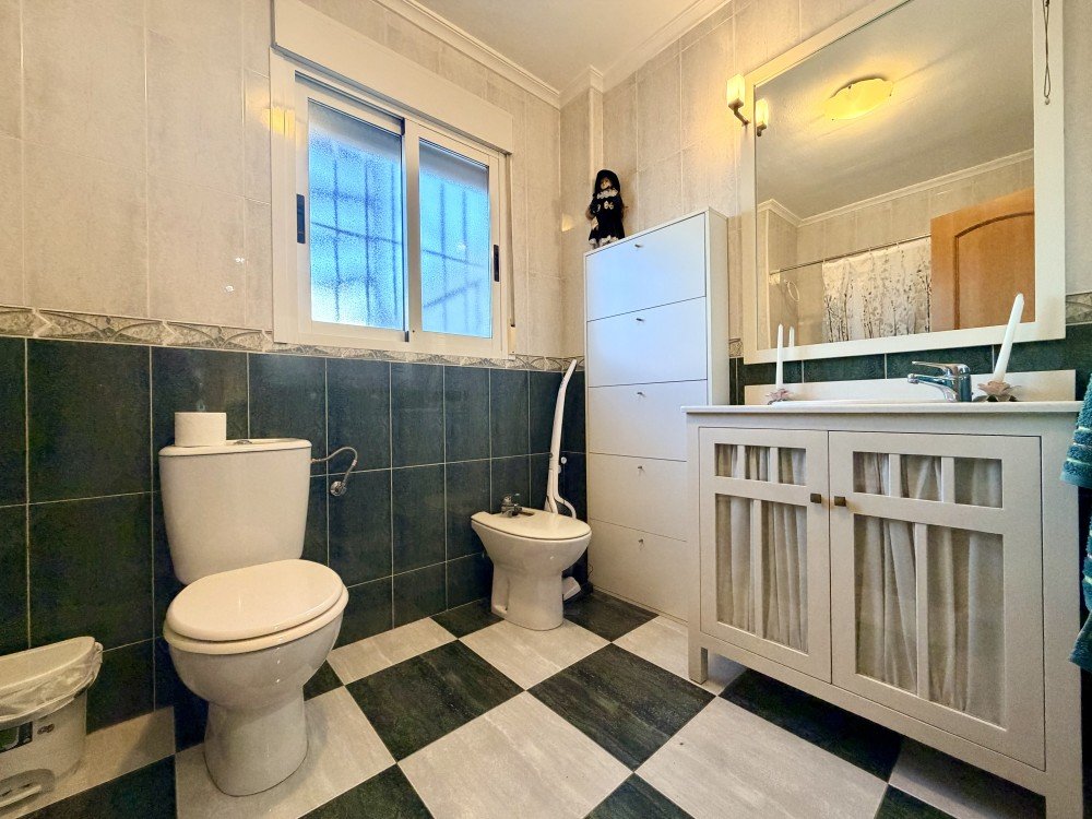 For sale - 3 Bedroom 3 Bathroom Town House in Formentera del Segura - Costa Blanca  - Alicante