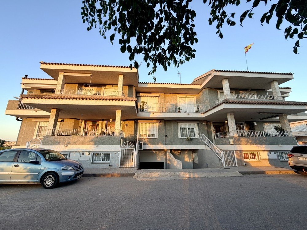 3 Bedroom 3 Bathroom Town House in Formentera del Segura