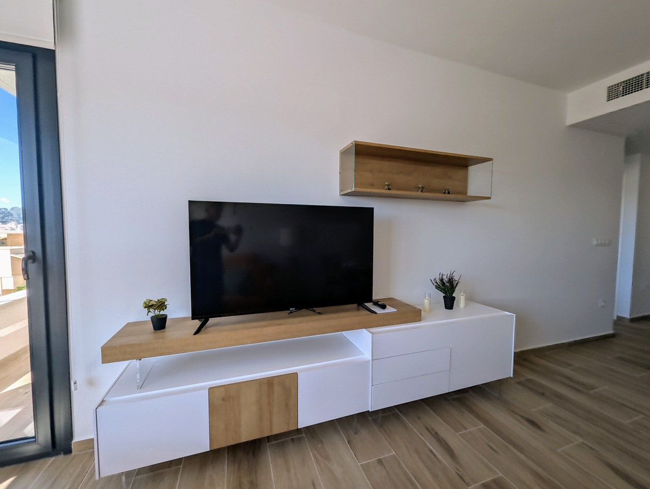 For sale - 2 Bedroom 2 Bathroom Penthouse in Villamartin - Costa Blanca  - Alicante