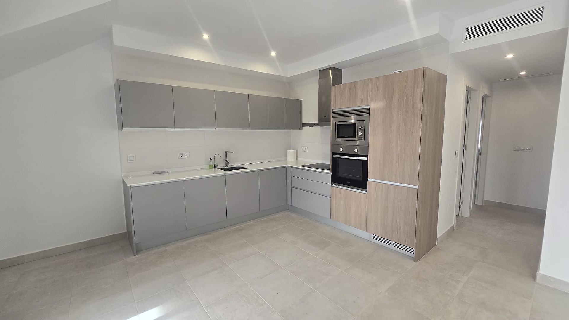 For sale - 2 Bedroom 2 Bathroom Penthouse in Pilar de La Horadada - Costa Blanca  - Alicante