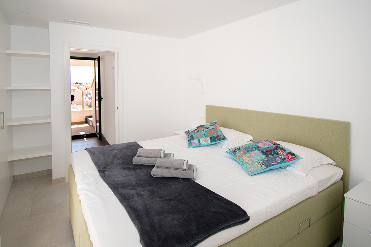 For sale - 3 Bedroom 3 Bathroom Semi Detached in Orihuela Costa - pau26  - Alicante