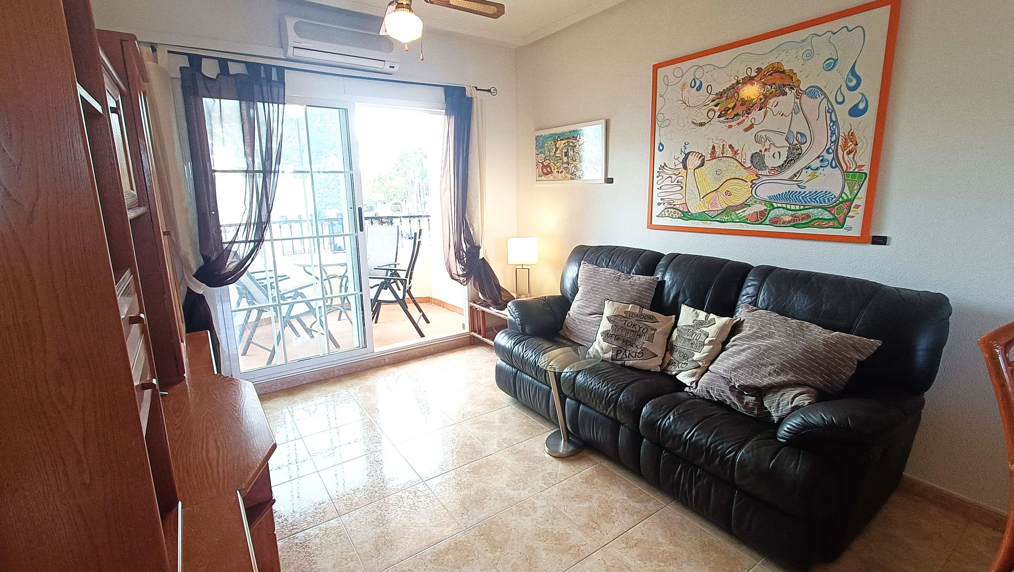 For sale - 2 Bedroom 1 Bathroom Apartment in Villamartin - Costa Blanca  - Alicante