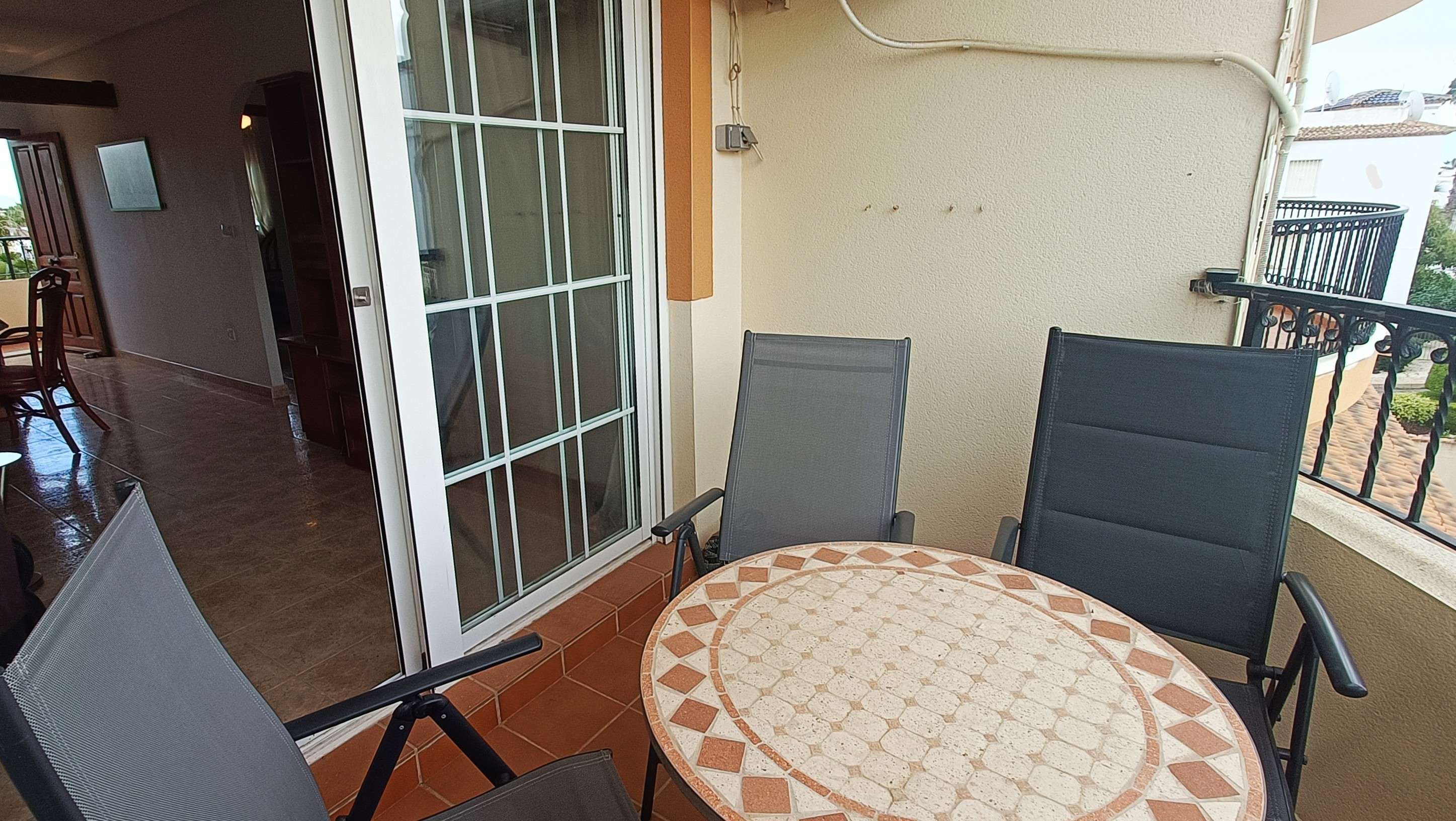 For sale - 2 Bedroom 1 Bathroom Apartment in Villamartin - Costa Blanca  - Alicante