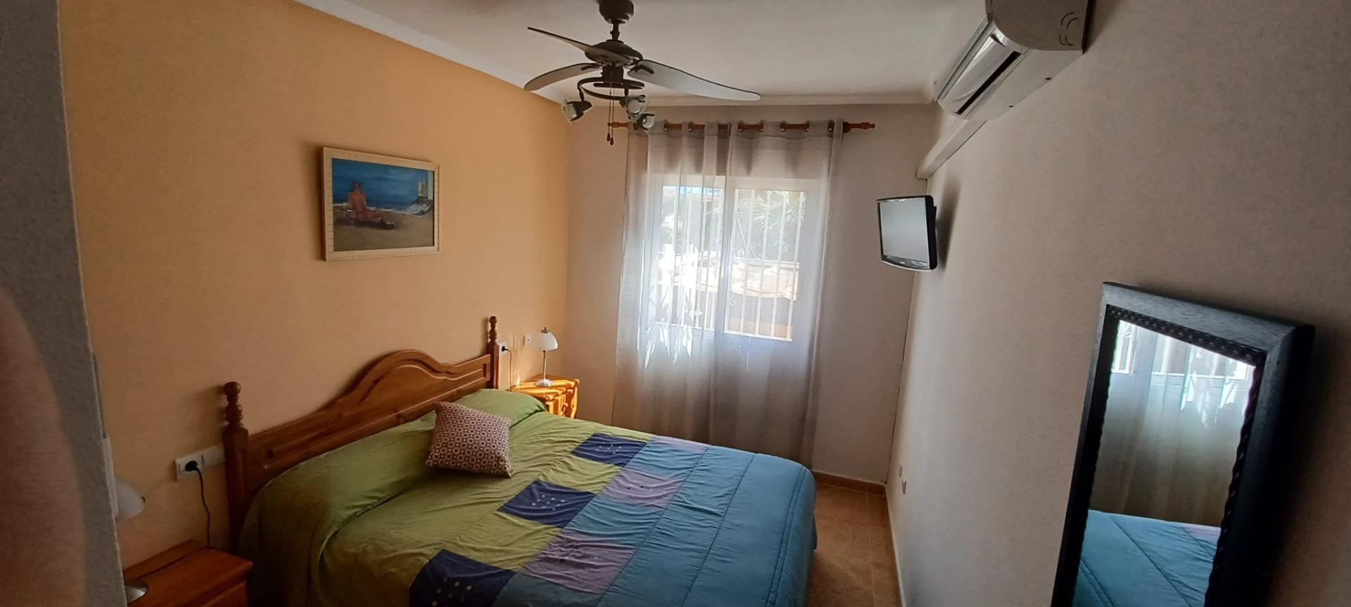 For sale - 3 Bedroom 2 Bathroom Town House in Orihuela Costa - La Chismosa  - Alicante