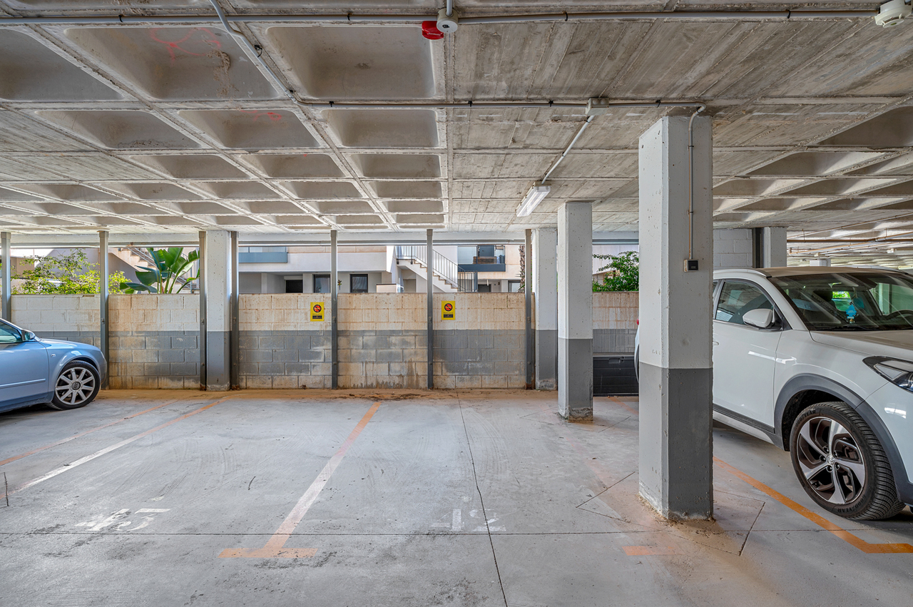 For sale - 2 Bedroom 1 Bathroom Apartment in Campoamor - Costa Blanca  - Alicante