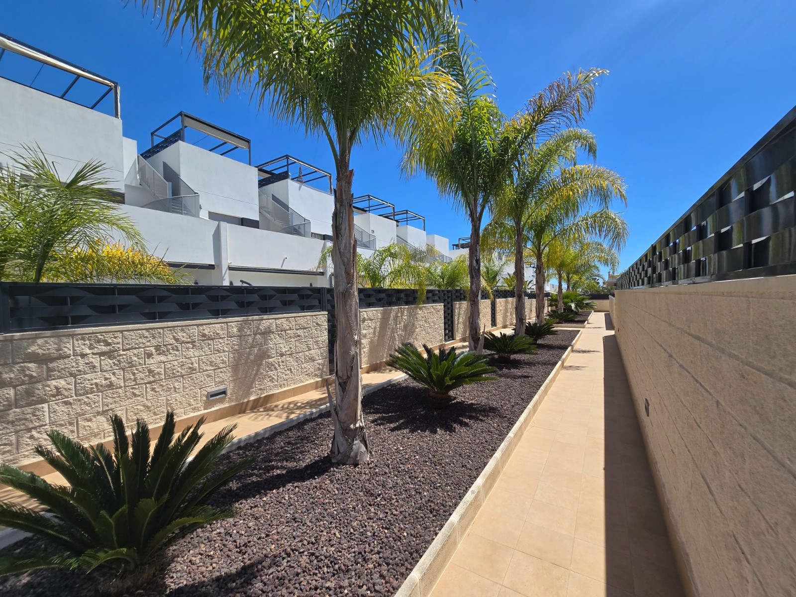 For sale - 3 Bedroom 2 Bathroom Town House in Ciudad Quesada - Costa Blanca  - Alicante