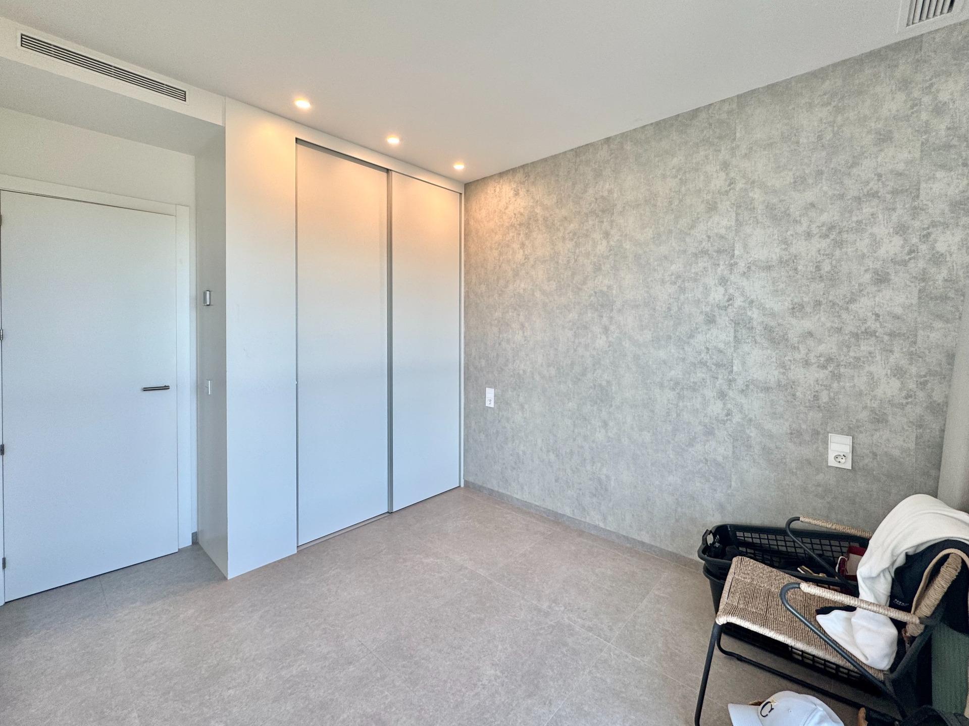 For sale - 2 Bedroom 2 Bathroom Apartment in Orihuela - Las Colinas Golf  - Alicante