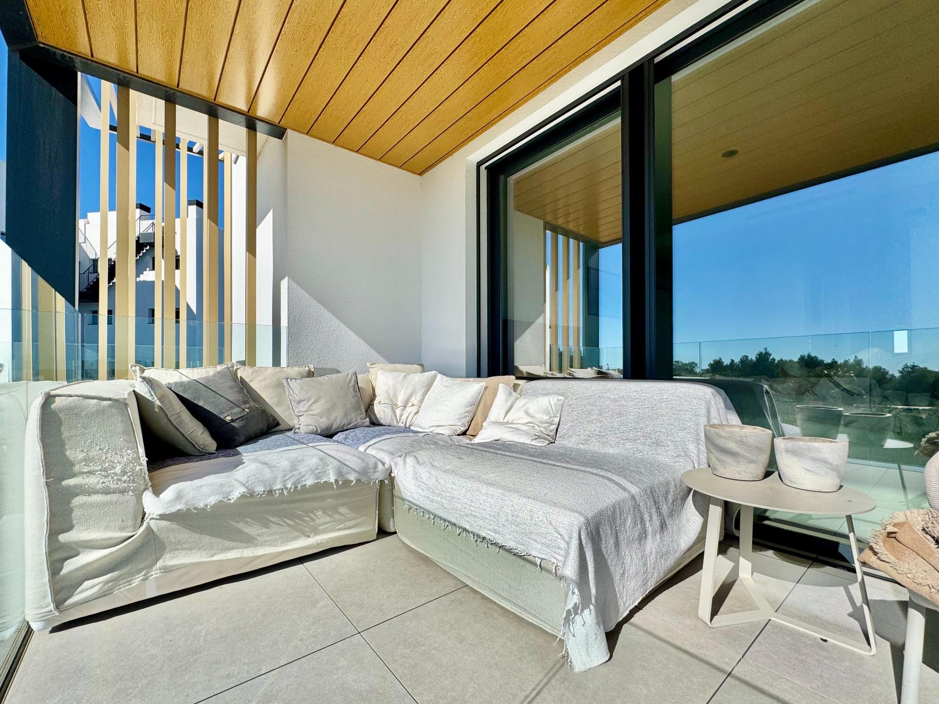 For sale - 2 Bedroom 2 Bathroom Apartment in Orihuela - Las Colinas Golf  - Alicante