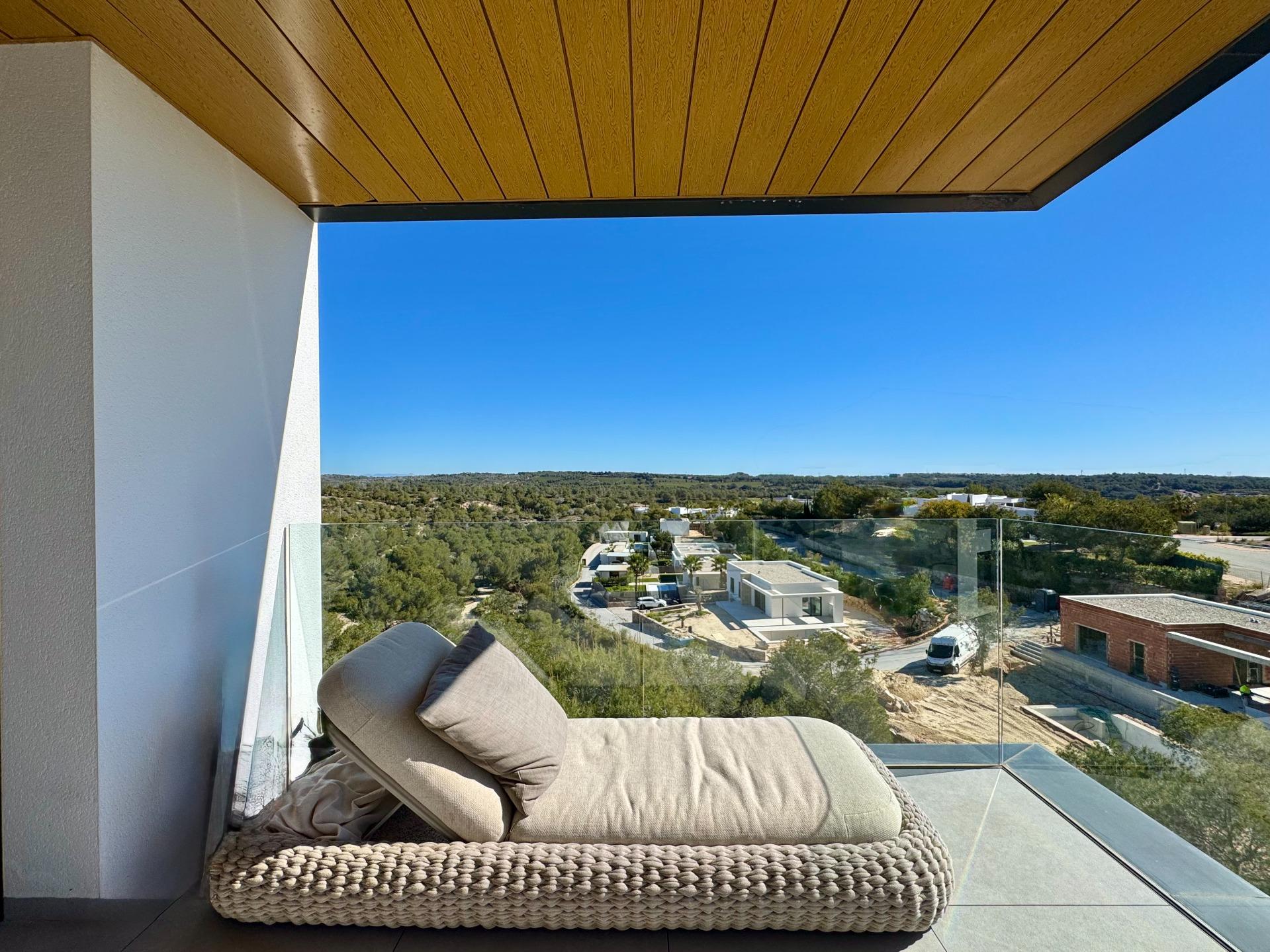 For sale - 2 Bedroom 2 Bathroom Apartment in Orihuela - Las Colinas Golf  - Alicante