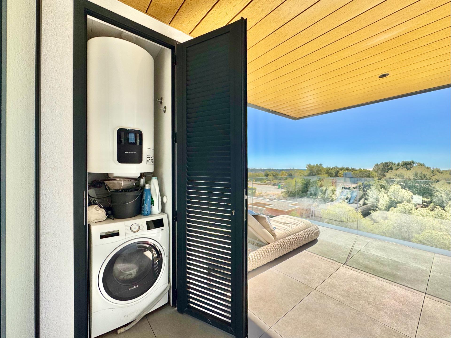 For sale - 2 Bedroom 2 Bathroom Apartment in Orihuela - Las Colinas Golf  - Alicante