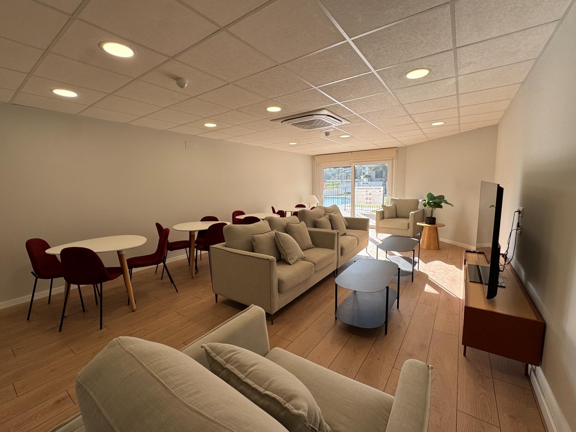 For sale - 2 Bedroom 1 Bathroom Apartment in Pilar de La Horadada - Riomar  - Alicante