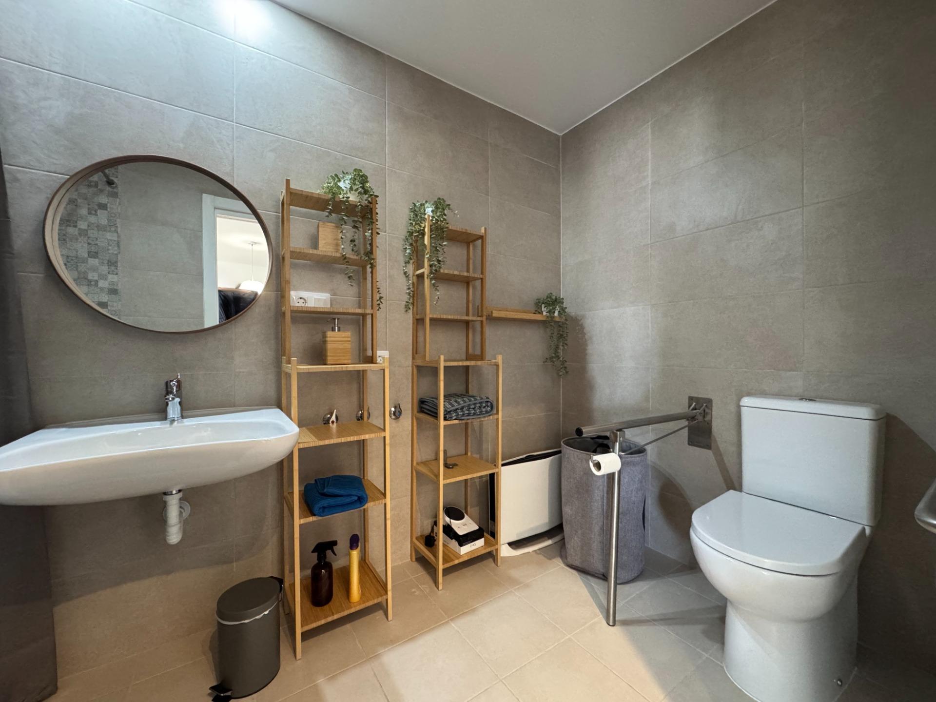 For sale - 2 Bedroom 1 Bathroom Apartment in Pilar de La Horadada - Riomar  - Alicante