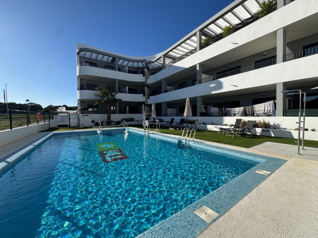 2 Bedroom 1 Bathroom Apartment in Pilar de La Horadada