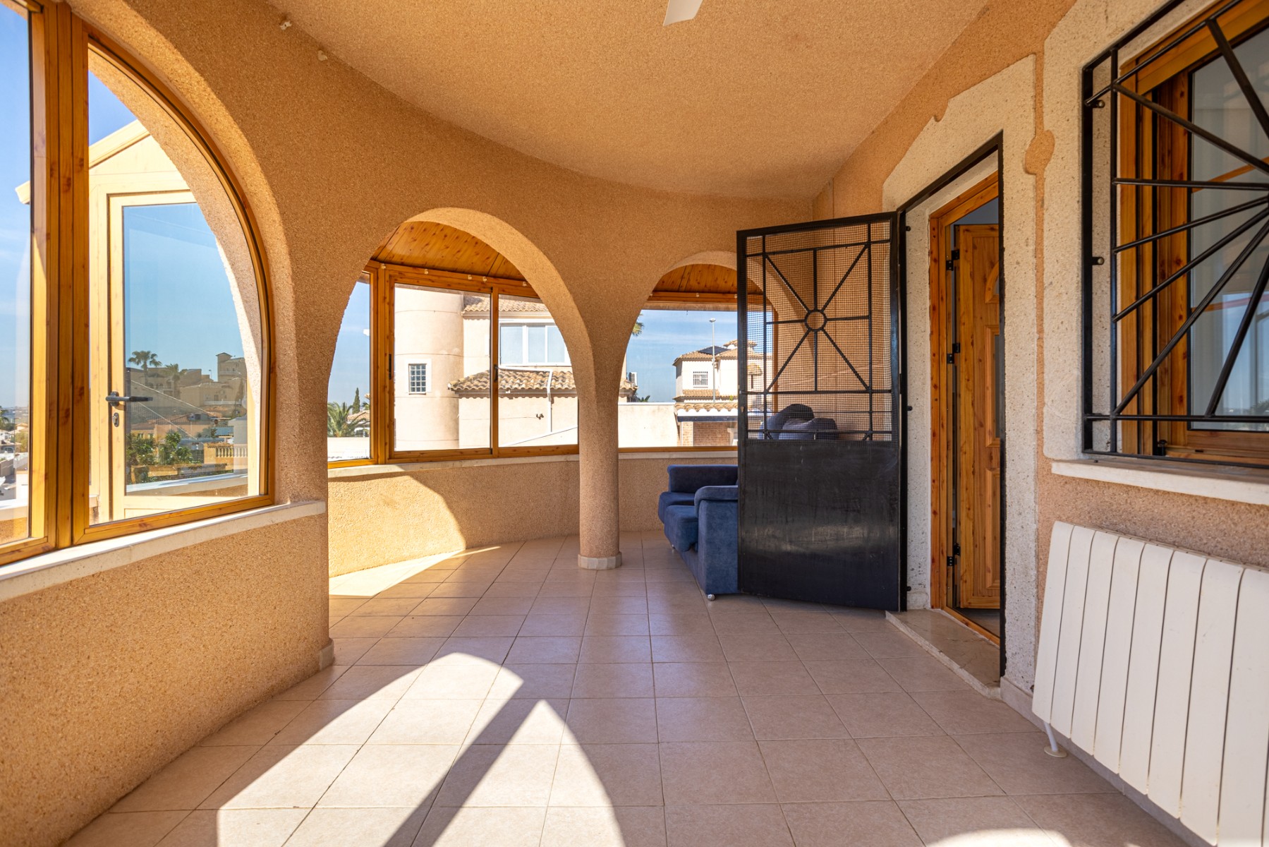 For sale - 5 Bedroom 3 Bathroom Villa in Benijofar - Costa Blanca  - Alicante