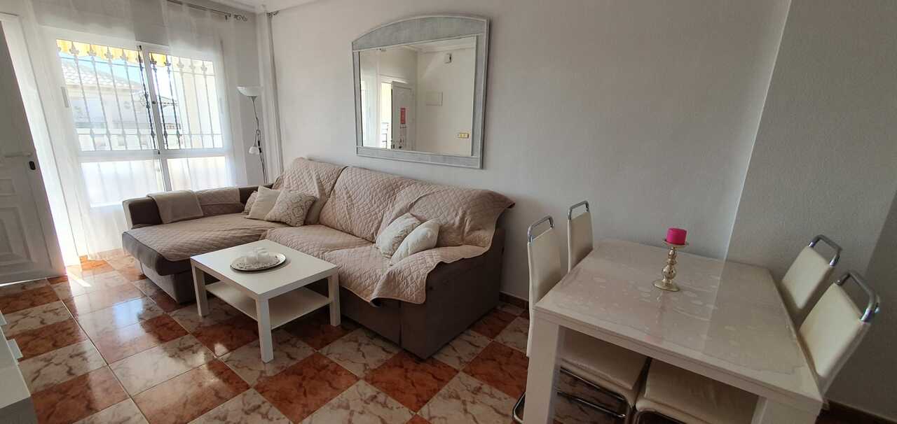 For sale - 2 Bedroom 1 Bathroom Apartment in Cabo Roig - Costa Blanca  - Alicante