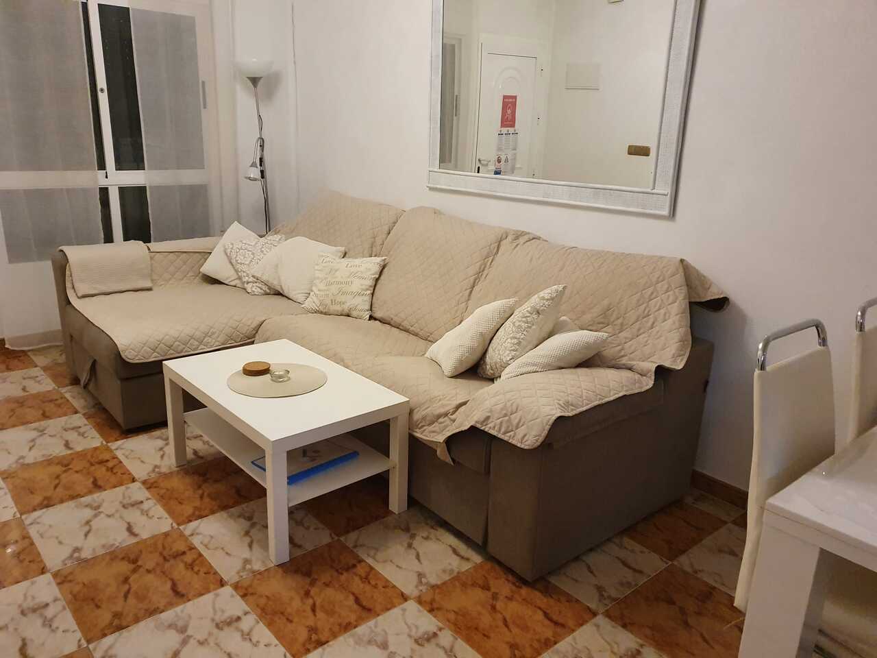 For sale - 2 Bedroom 1 Bathroom Apartment in Cabo Roig - Costa Blanca  - Alicante