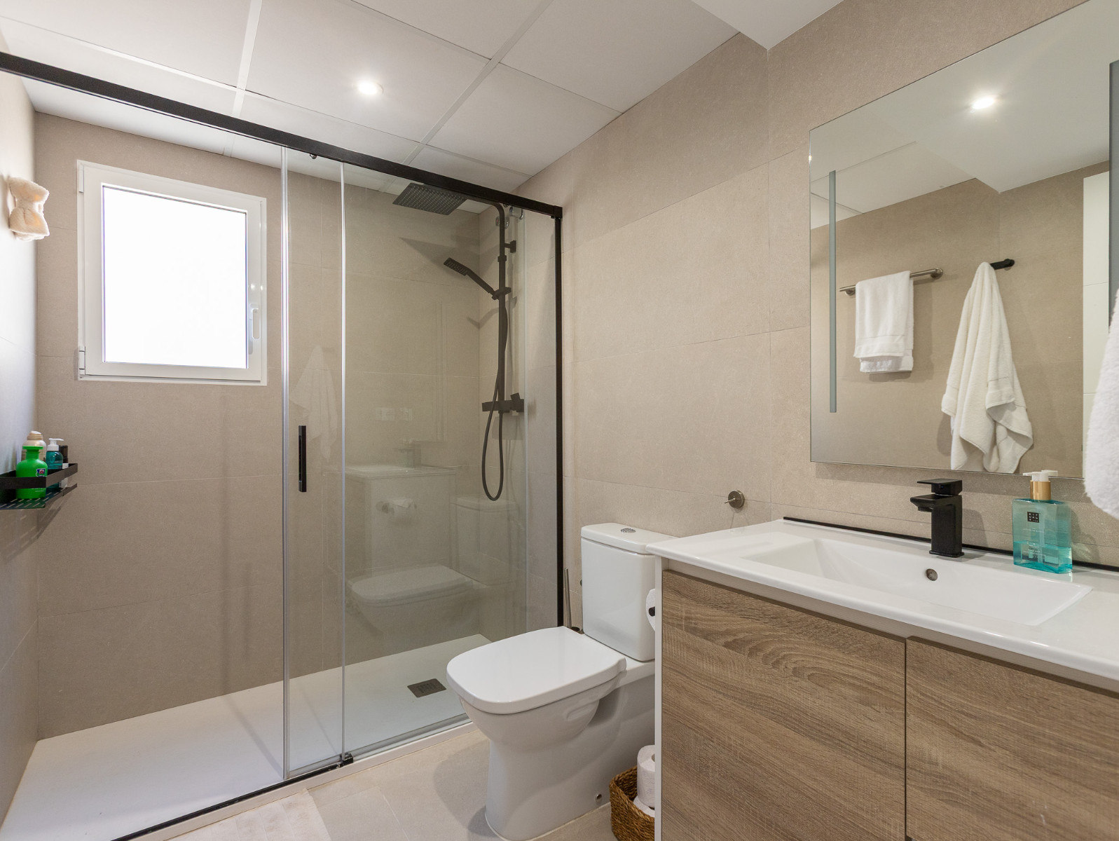 For sale - 4 Bedroom 3 Bathroom Villa in Los Balcones - Costa Blanca  - Alicante