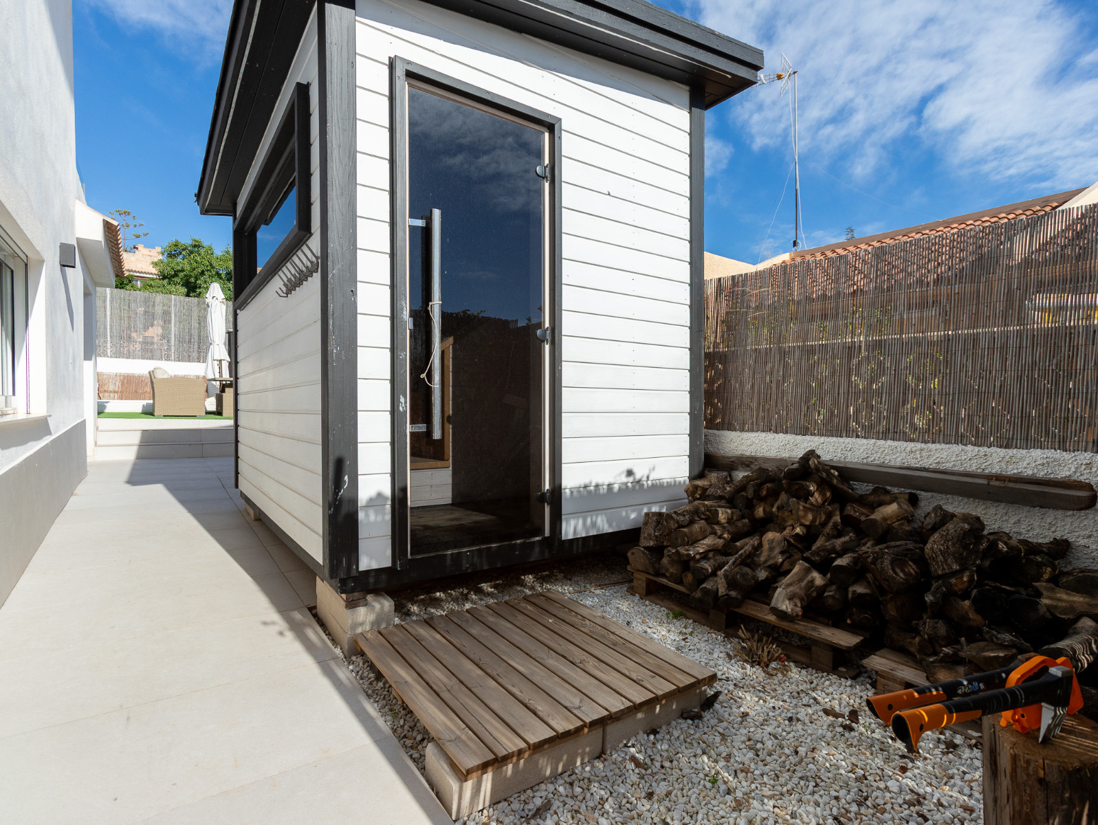 For sale - 4 Bedroom 3 Bathroom Villa in Los Balcones - Costa Blanca  - Alicante