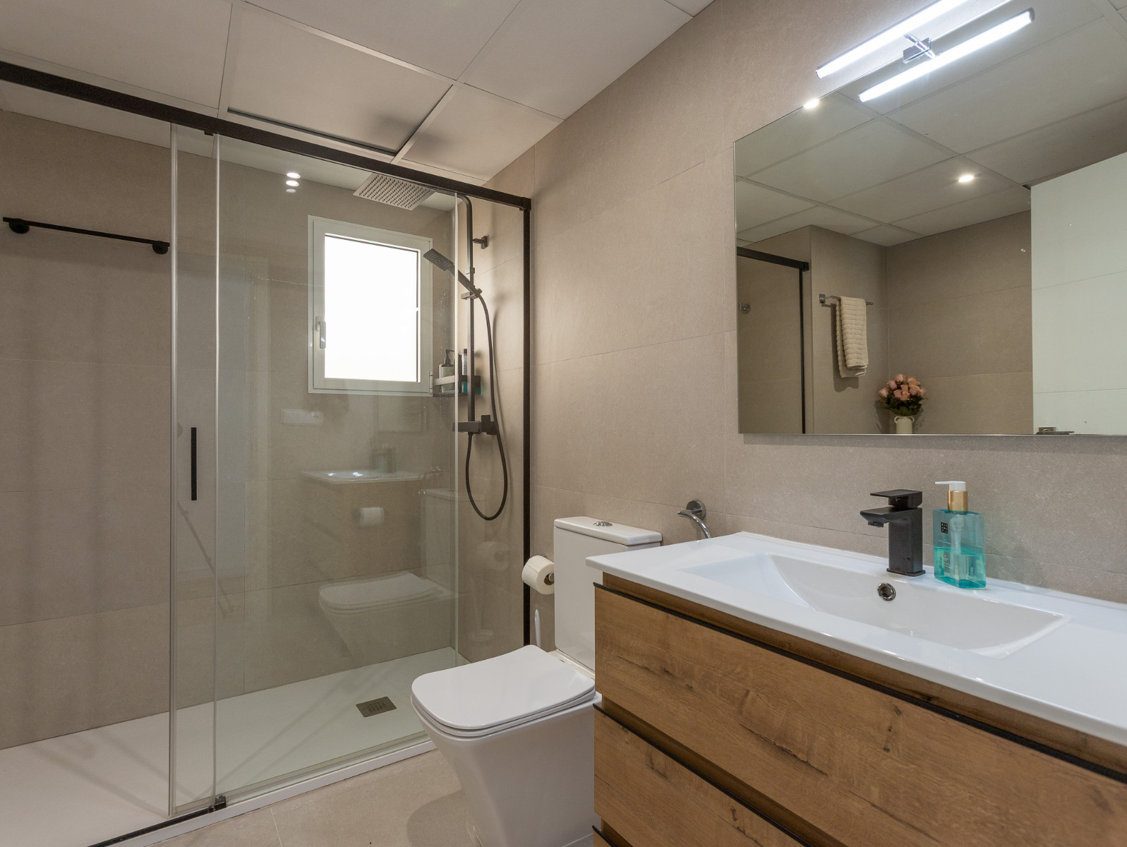 For sale - 4 Bedroom 3 Bathroom Villa in Los Balcones - Costa Blanca  - Alicante