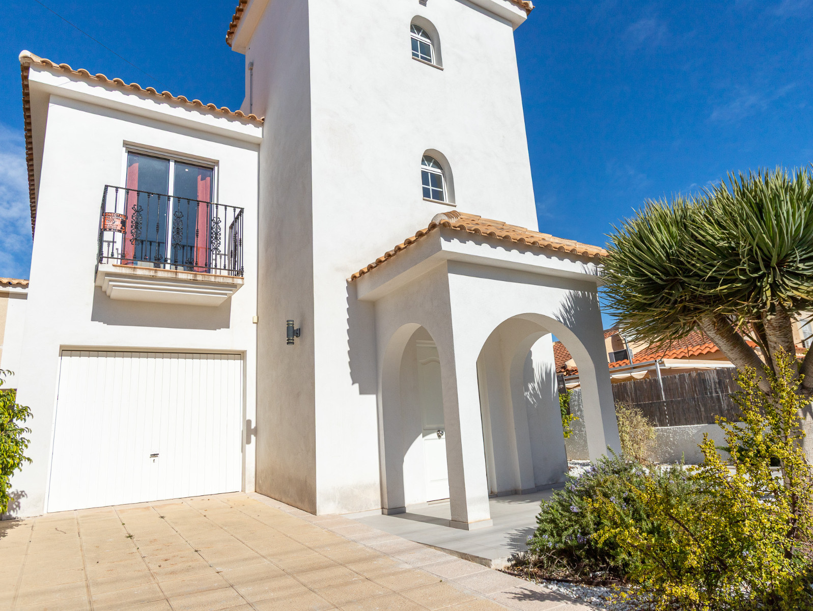 For sale - 4 Bedroom 3 Bathroom Villa in Los Balcones - Costa Blanca  - Alicante