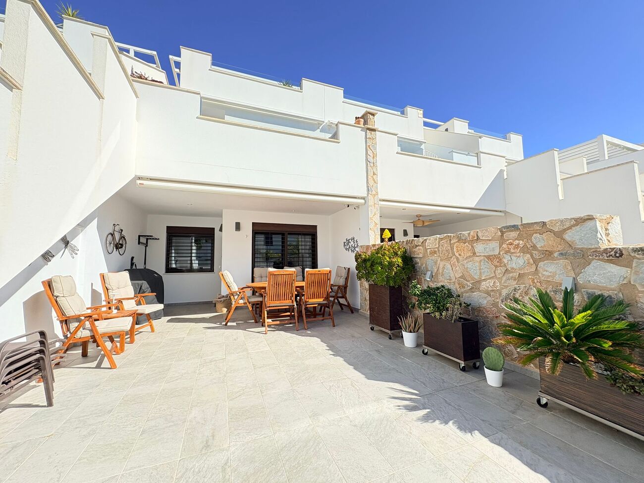 For sale - 3 Bedroom 2 Bathroom Bungalow in Torre de La Horadada - Porto Marina  - Alicante