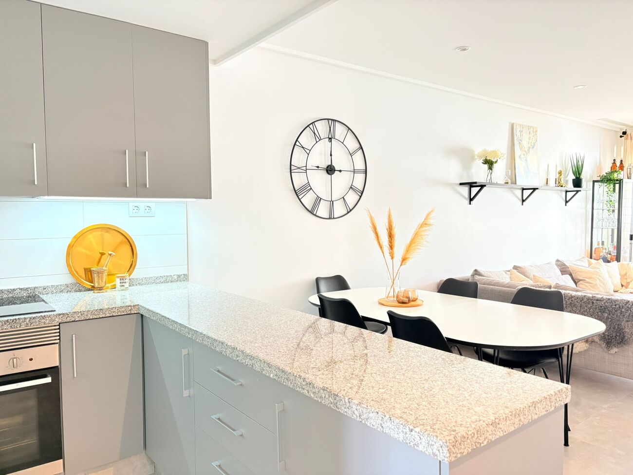 For sale - 3 Bedroom 2 Bathroom Bungalow in Torre de La Horadada - Porto Marina  - Alicante