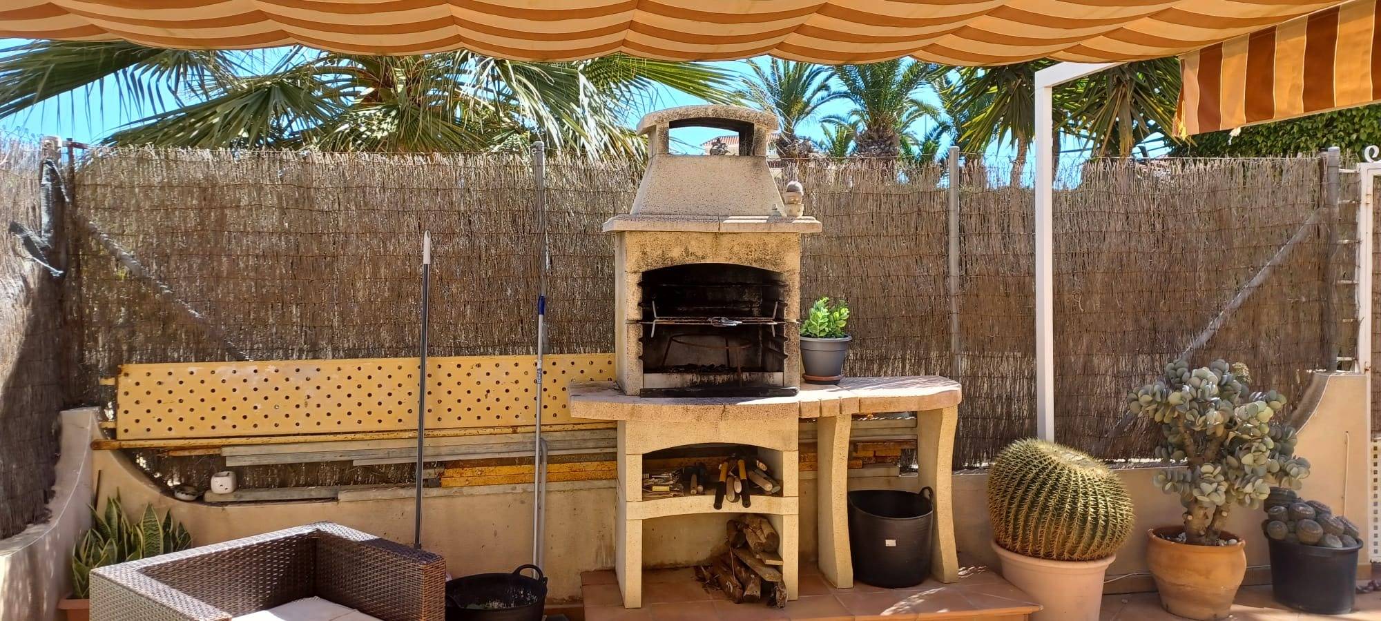 For sale - 3 Bedroom 2 Bathroom Bungalow in Orihuela Costa - Los Almendros-la Florida  - Alicante