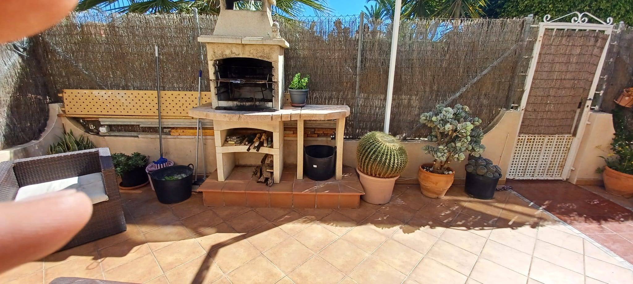 For sale - 3 Bedroom 2 Bathroom Bungalow in Orihuela Costa - Los Almendros-la Florida  - Alicante