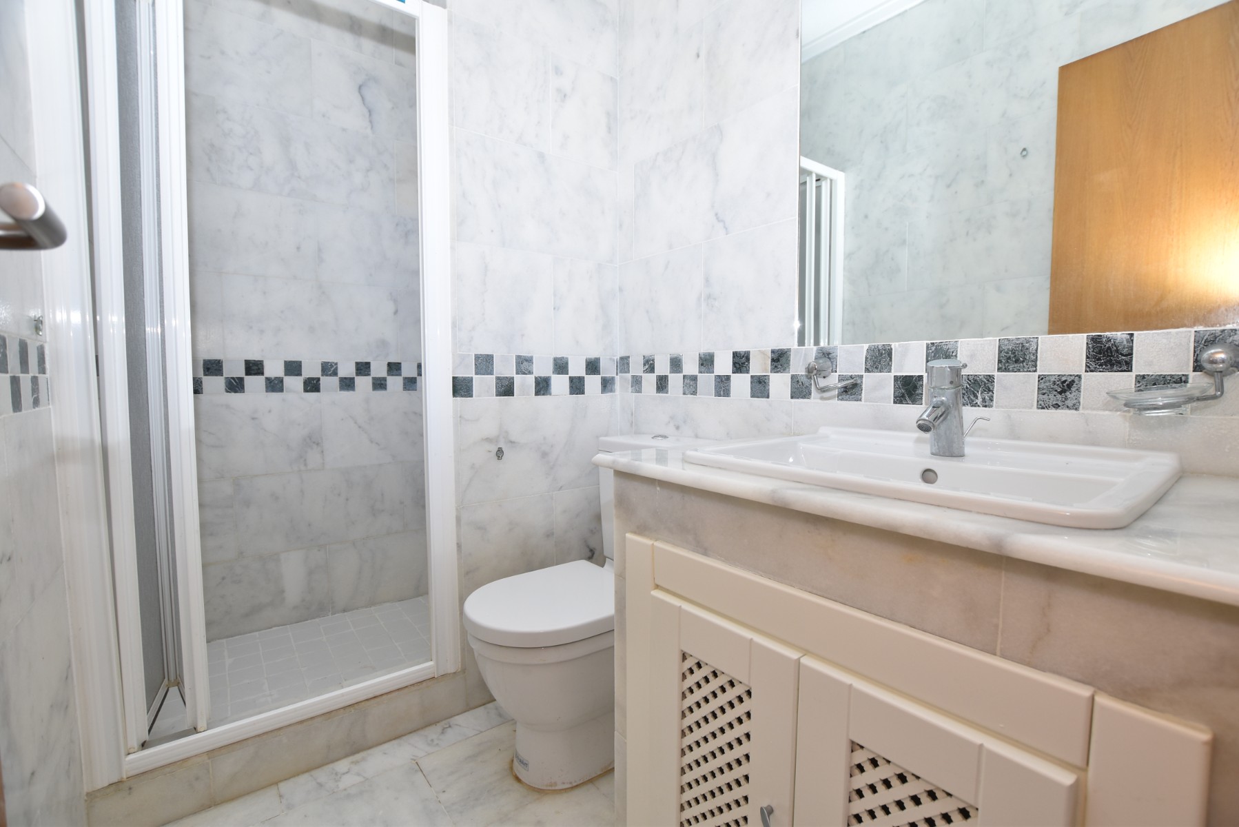 For sale - 2 Bedroom 2 Bathroom Bungalow in Algorfa - Inland  - Alicante