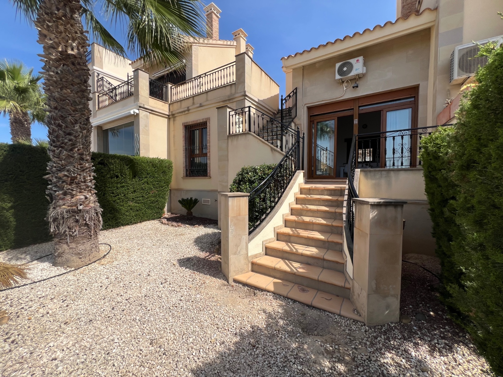 For sale - 2 Bedroom 2 Bathroom Bungalow in Algorfa - Inland  - Alicante