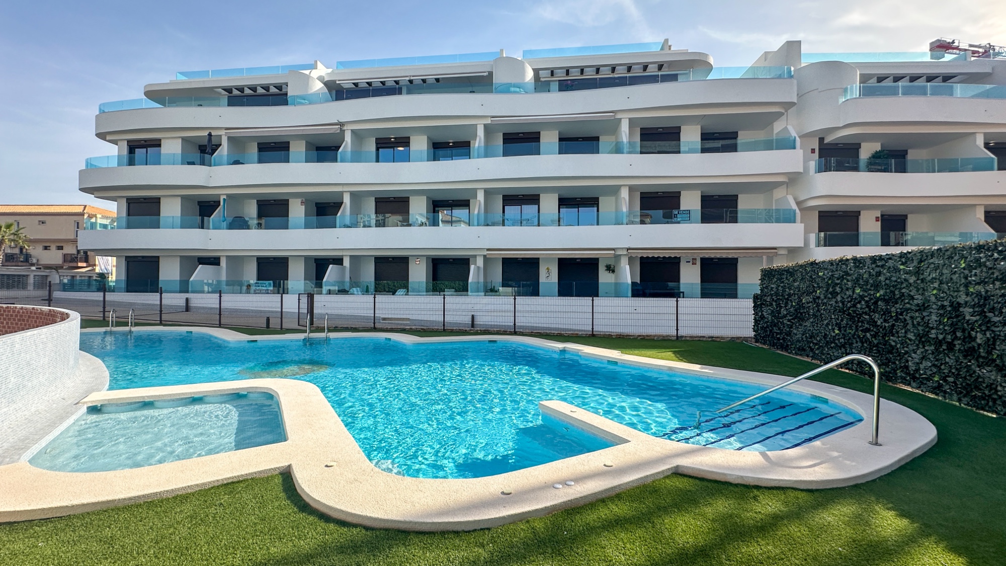 For sale - 2 Bedroom 2 Bathroom Apartment in Orihuela Costa - Costa Blanca  - Alicante