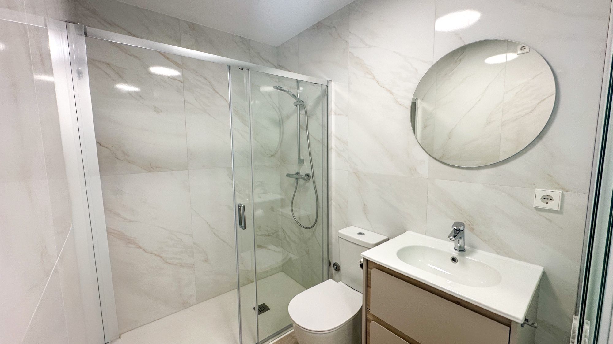 For sale - 2 Bedroom 2 Bathroom Apartment in Orihuela Costa - Costa Blanca  - Alicante