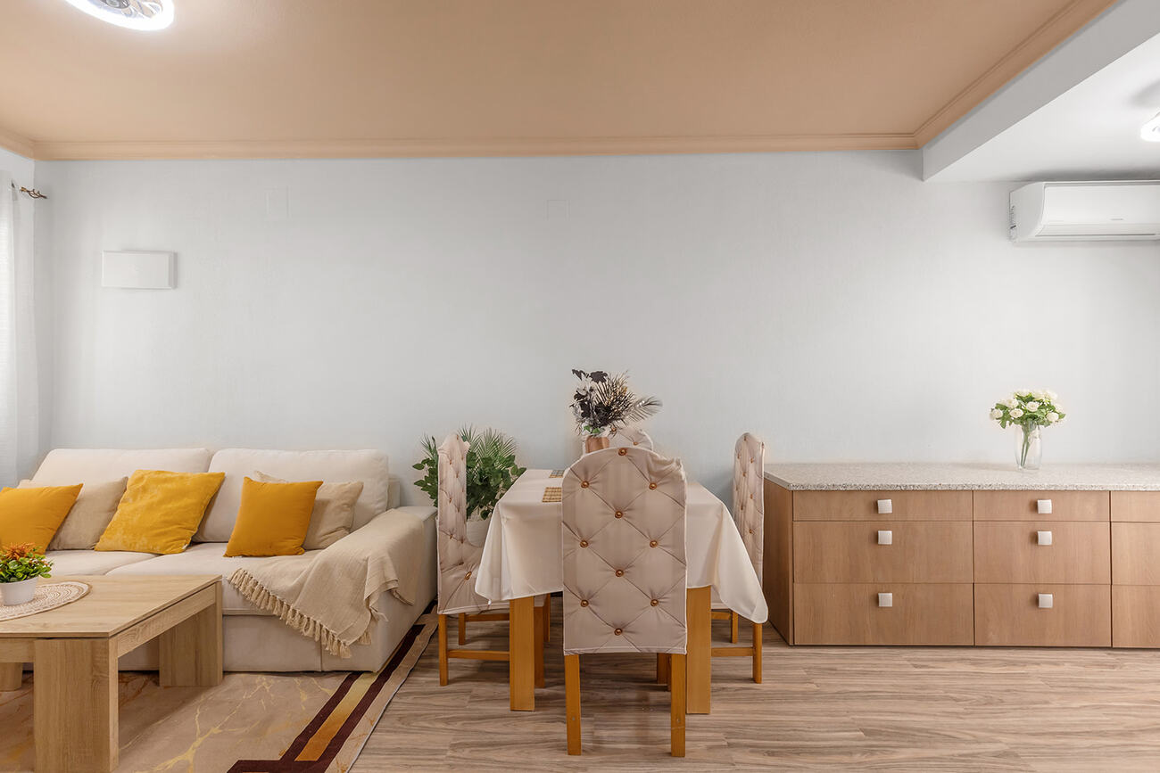 For sale - 2 Bedroom 2 Bathroom Semi Detached in Villamartin  - Villamartin  - Alicante