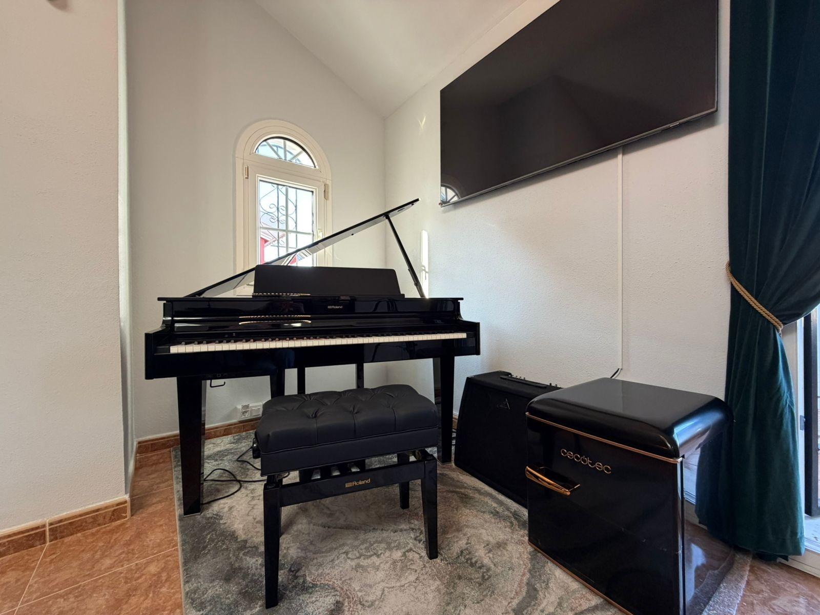 For sale - 3 Bedroom 2 Bathroom Semi Detached in Orihuela Costa - Villamartin  - Alicante