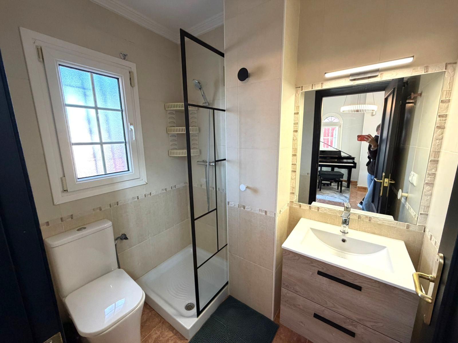 For sale - 3 Bedroom 2 Bathroom Semi Detached in Orihuela Costa - Villamartin  - Alicante