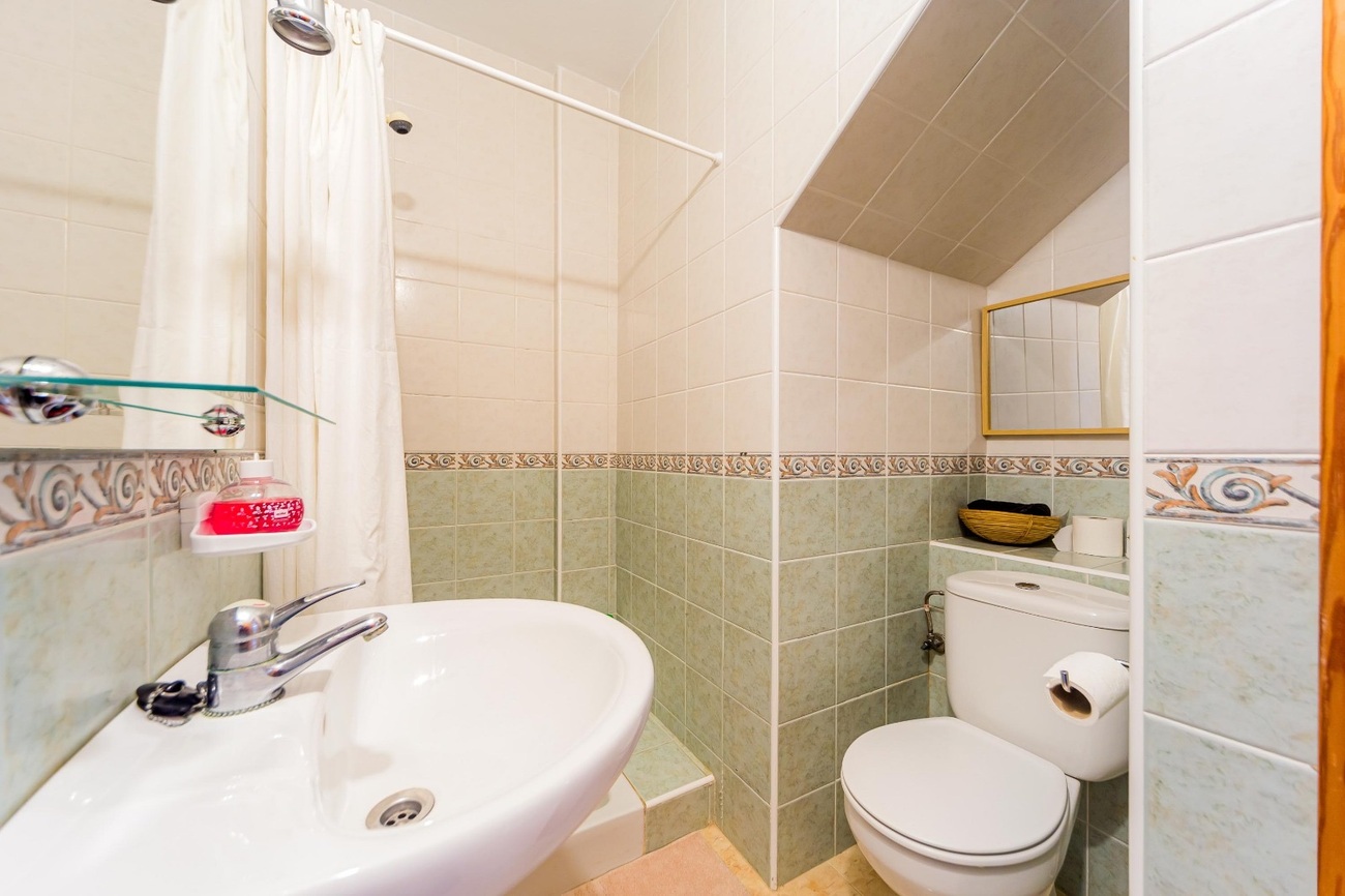 For sale - 4 Bedroom 2 Bathroom Duplex in Dehesa de Campoamor - Costa Blanca  - Alicante