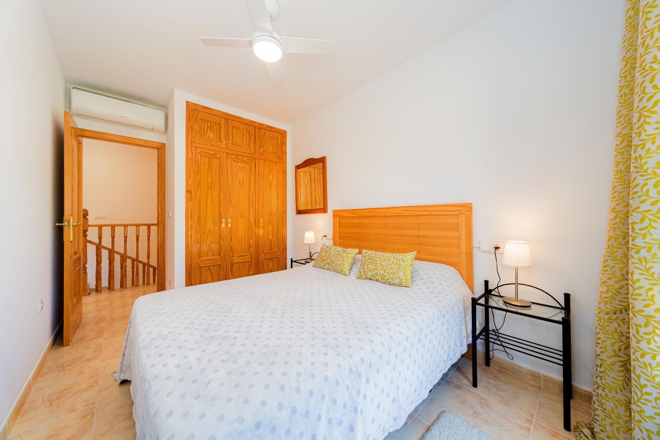 For sale - 4 Bedroom 2 Bathroom Duplex in Dehesa de Campoamor - Costa Blanca  - Alicante